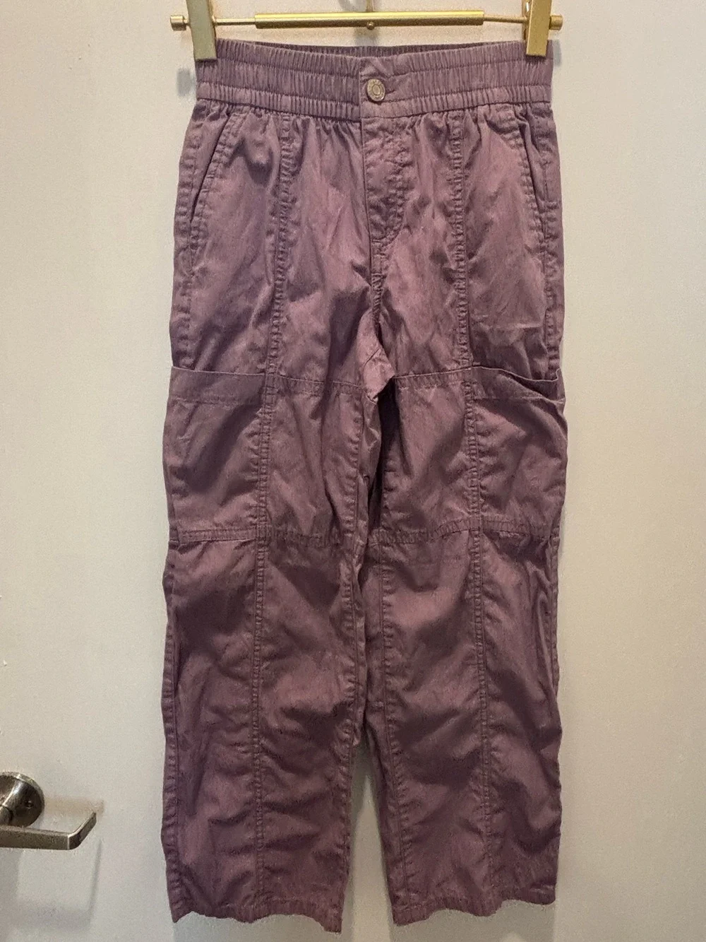 GAP kids seamed
